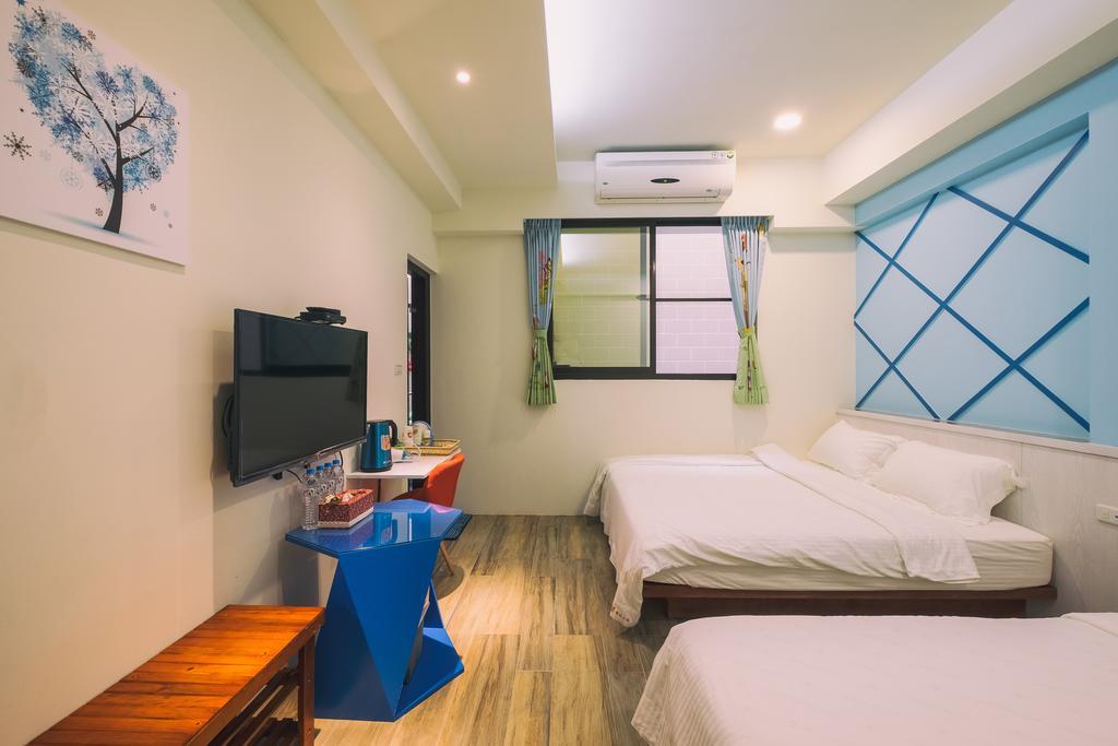 Zhizhu Homestay Tainan Bagian luar foto