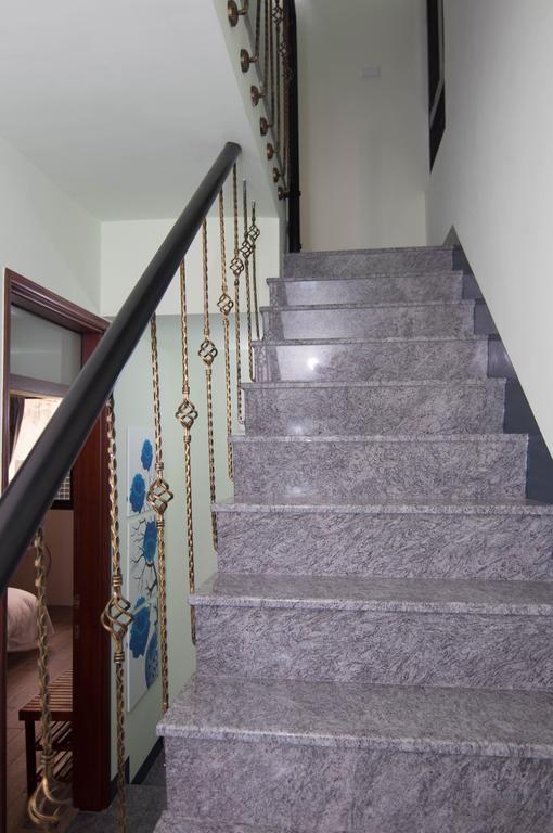 Zhizhu Homestay Tainan Bagian luar foto