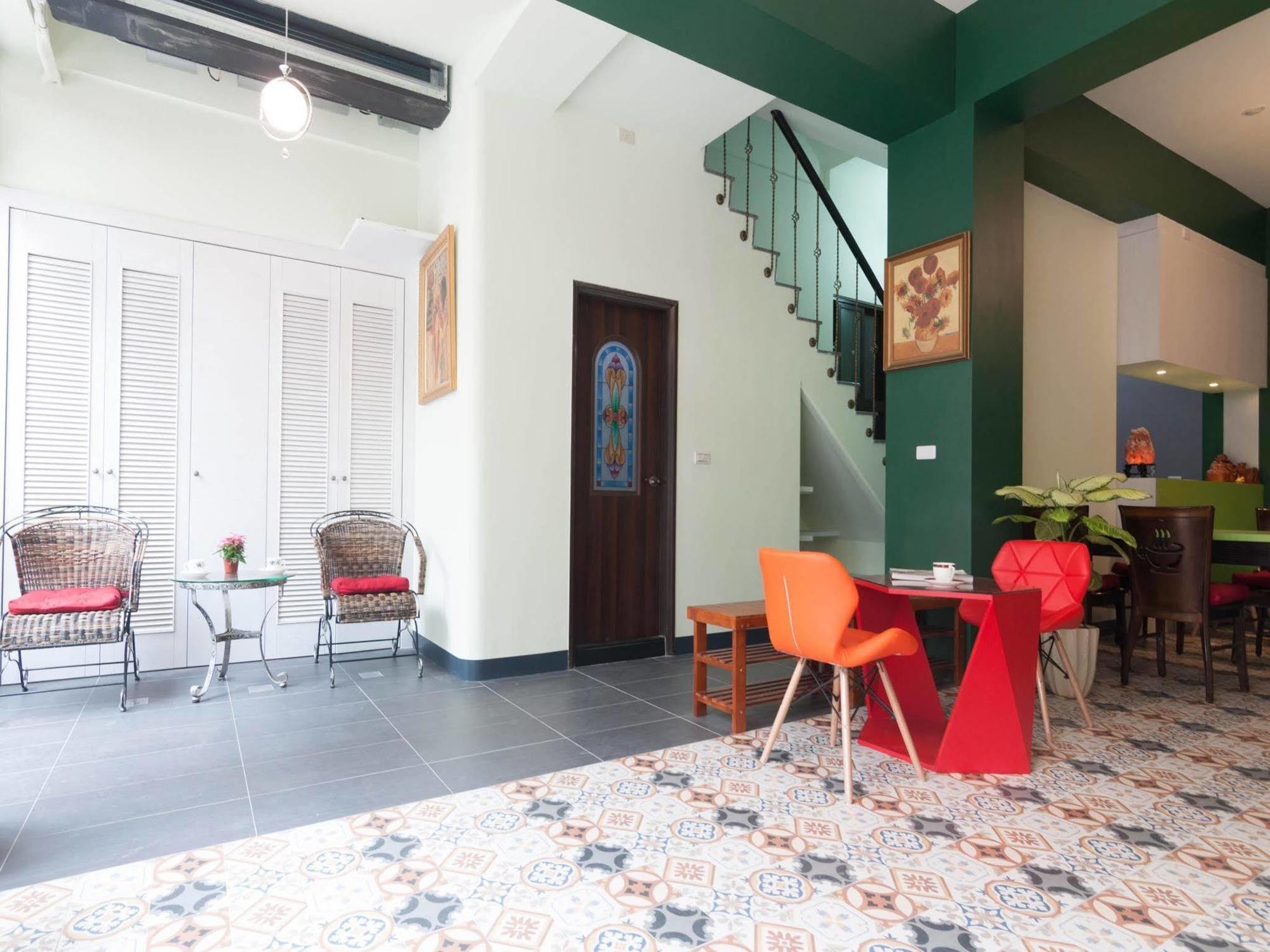 Zhizhu Homestay Tainan Bagian luar foto