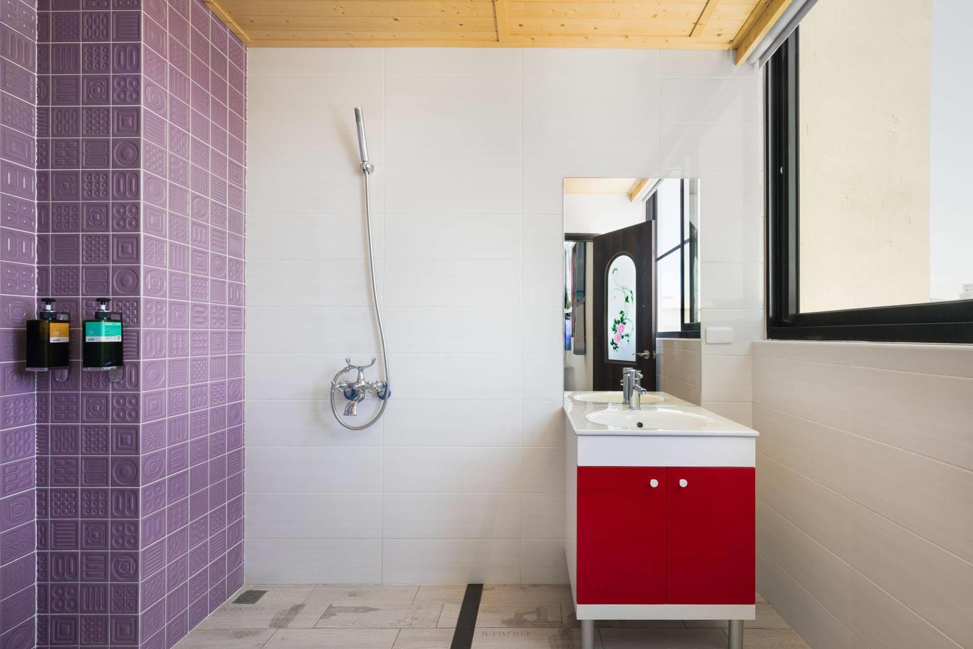 Zhizhu Homestay Tainan Bagian luar foto