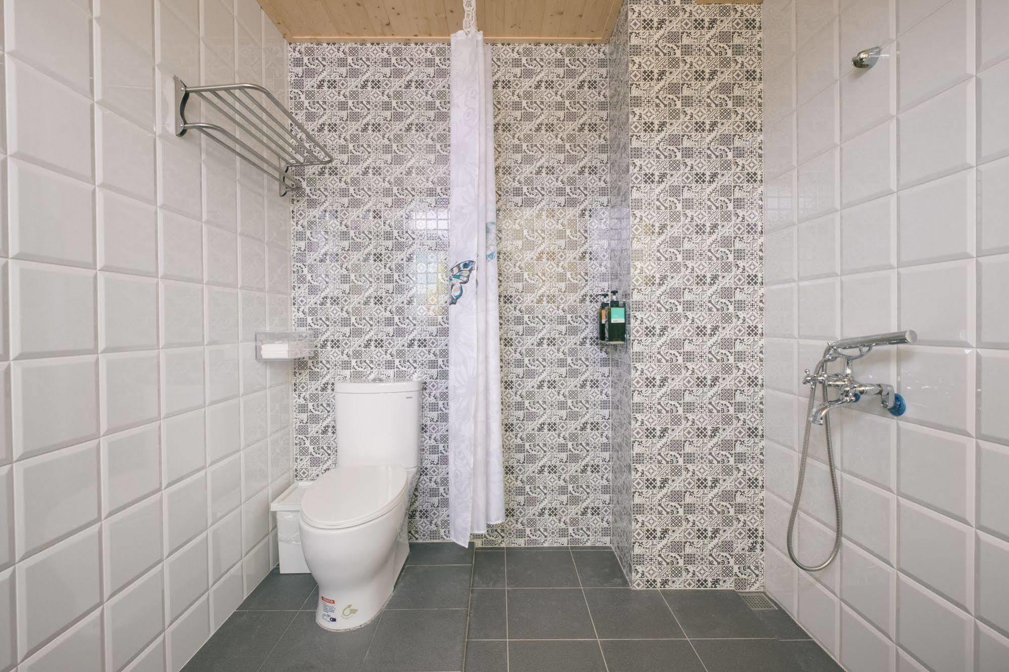 Zhizhu Homestay Tainan Bagian luar foto