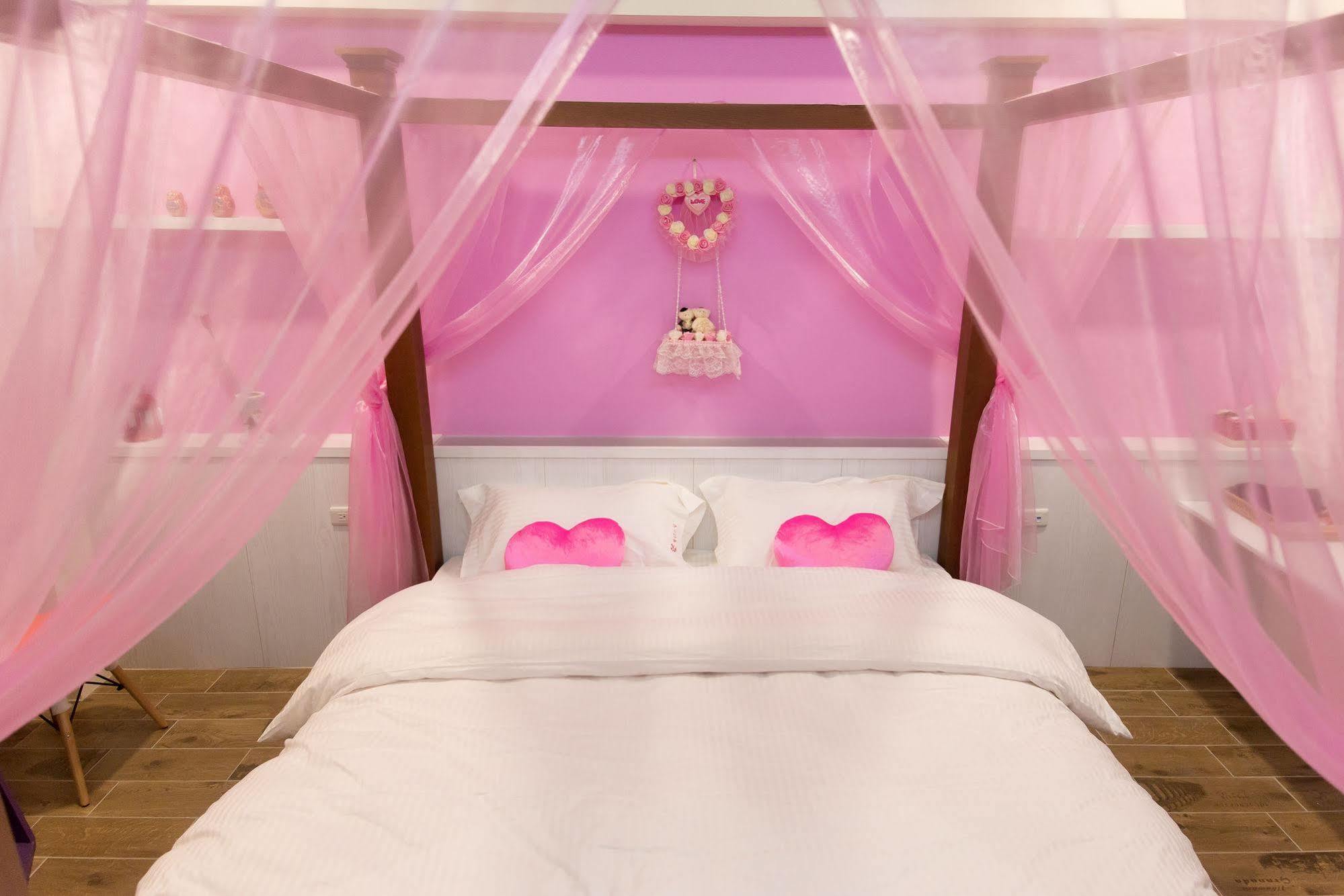 Zhizhu Homestay Tainan Bagian luar foto